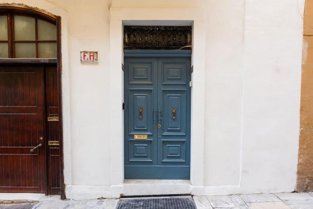 Valletta Archbishop 1 Apartment Exterior photo